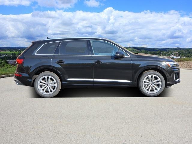 new 2025 Audi Q7 car, priced at $75,800