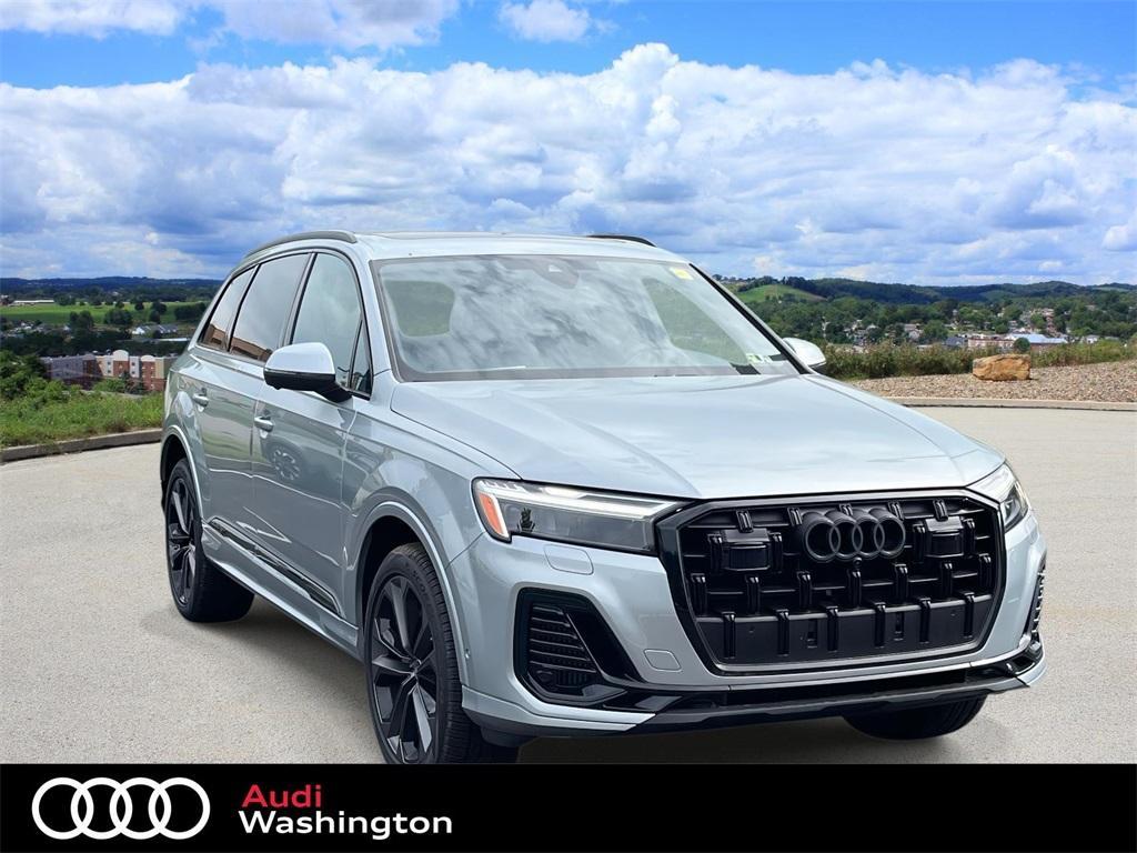 new 2025 Audi Q7 car, priced at $74,830
