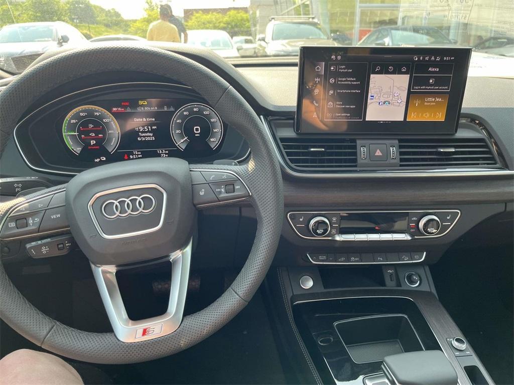 new 2025 Audi Q5 car, priced at $68,565