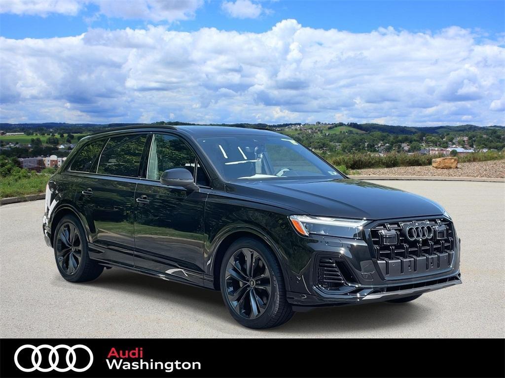 new 2025 Audi Q7 car, priced at $77,670