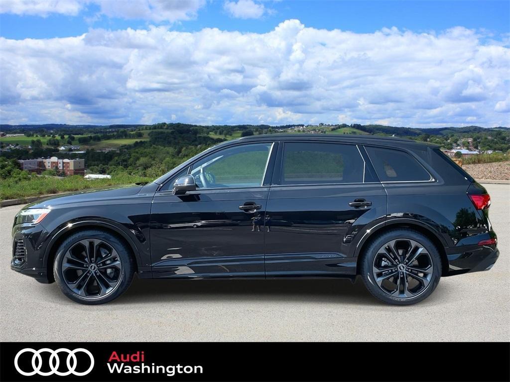 new 2025 Audi Q7 car, priced at $77,670