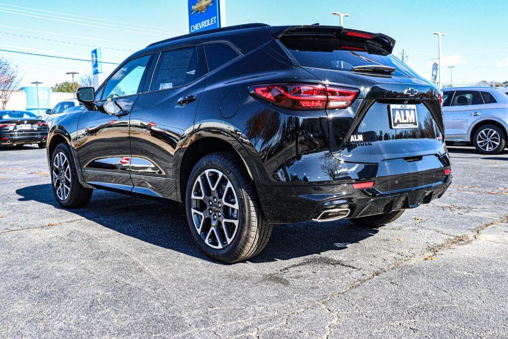 new 2025 Chevrolet Blazer car, priced at $40,543