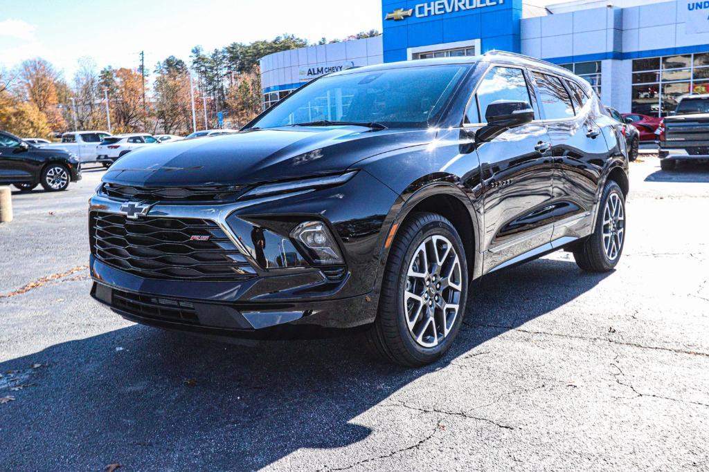 new 2025 Chevrolet Blazer car, priced at $40,543