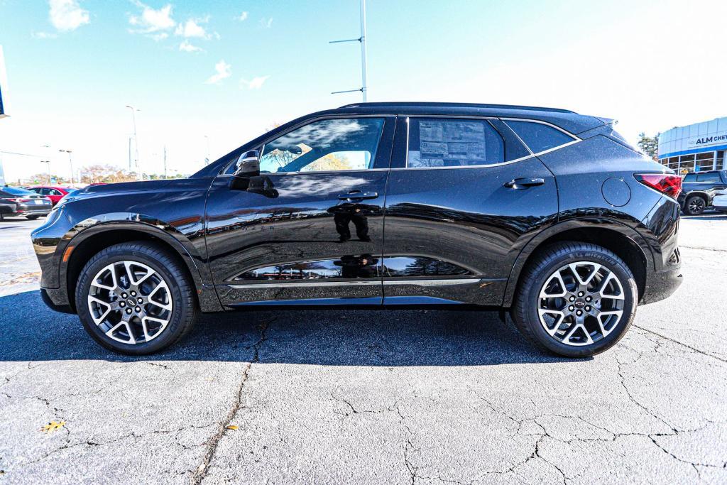 new 2025 Chevrolet Blazer car, priced at $40,543