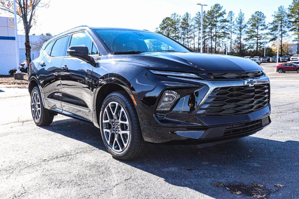 new 2025 Chevrolet Blazer car, priced at $40,543