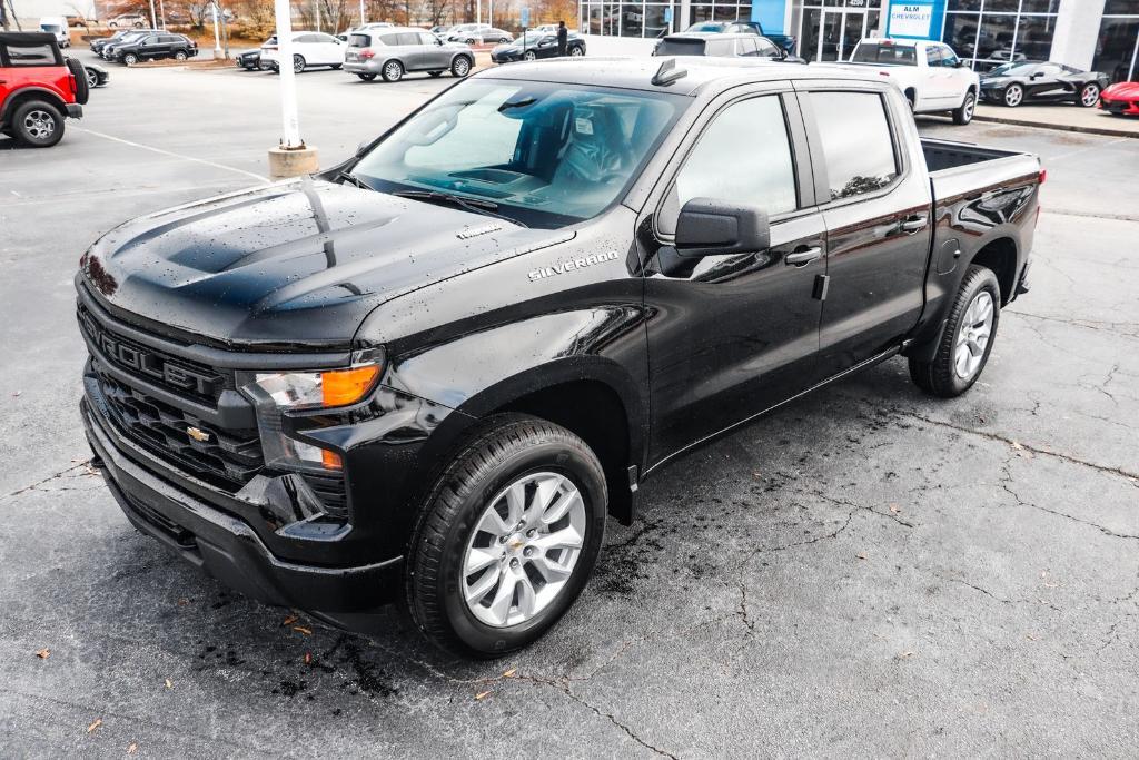 new 2025 Chevrolet Silverado 1500 car, priced at $42,451