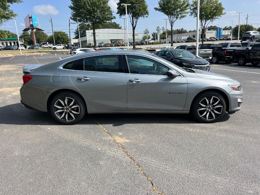 new 2025 Chevrolet Malibu car, priced at $26,290