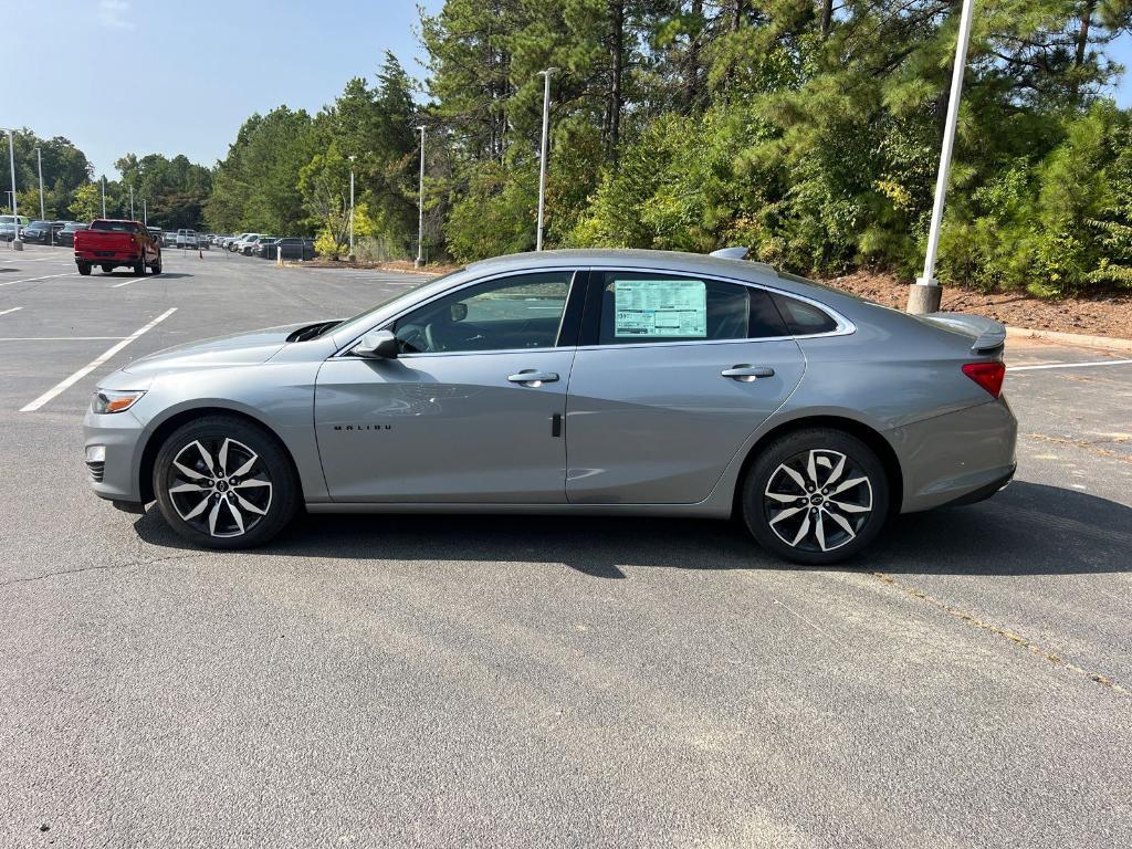 new 2025 Chevrolet Malibu car, priced at $26,290