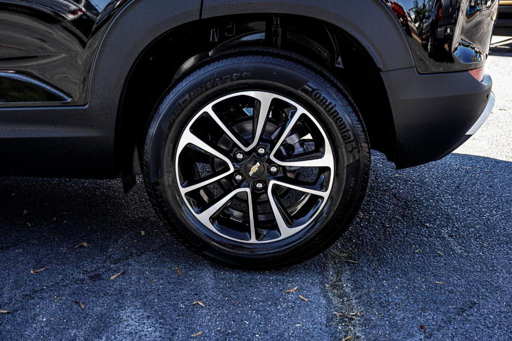 new 2026 Chevrolet TrailBlazer car, priced at $27,197