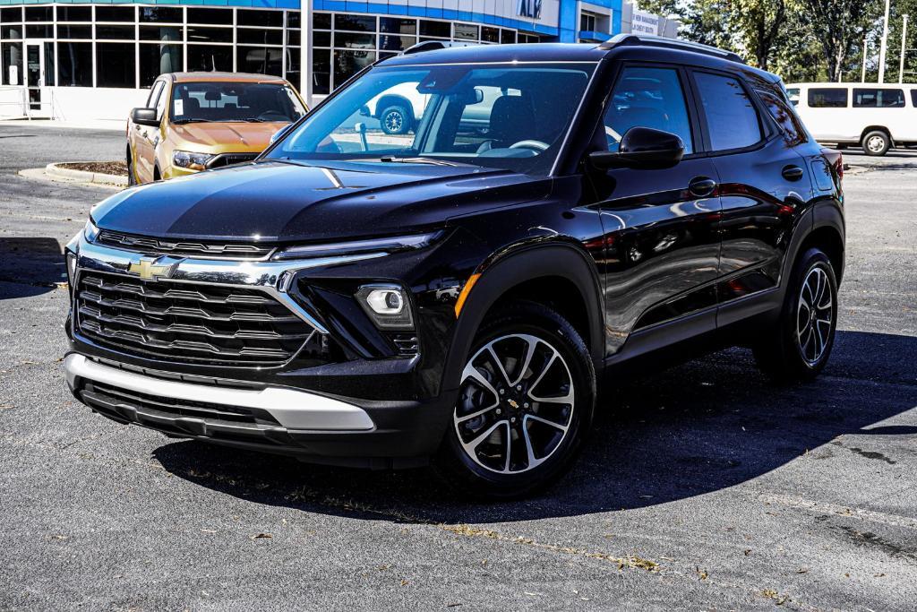 new 2026 Chevrolet TrailBlazer car, priced at $27,197