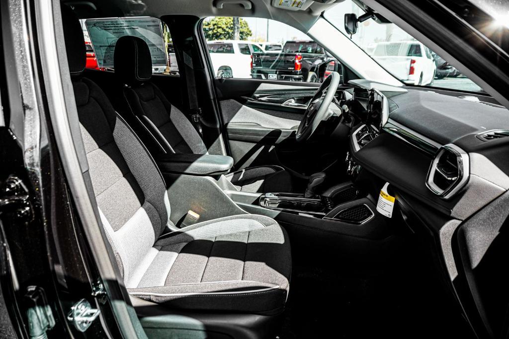 new 2026 Chevrolet TrailBlazer car, priced at $27,197