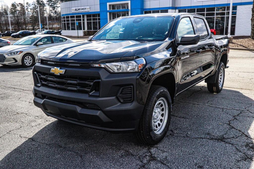 new 2025 Chevrolet Colorado car, priced at $33,160