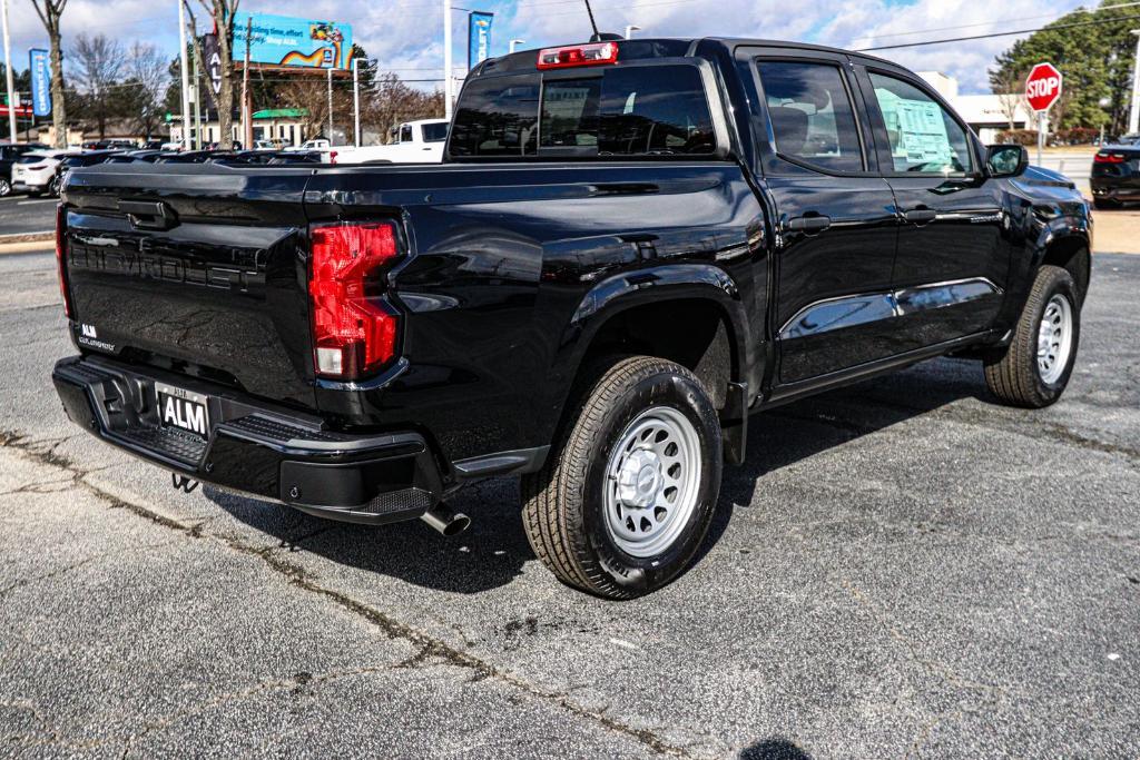 new 2025 Chevrolet Colorado car, priced at $33,160