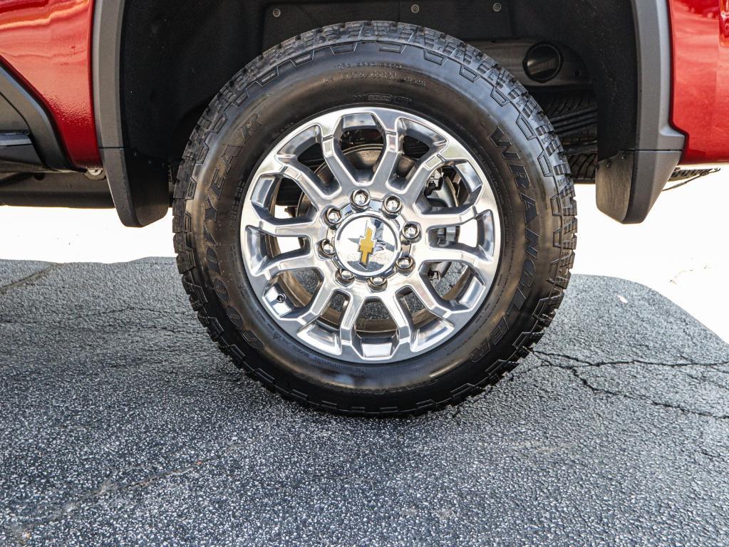 new 2025 Chevrolet Silverado 2500 car, priced at $75,635