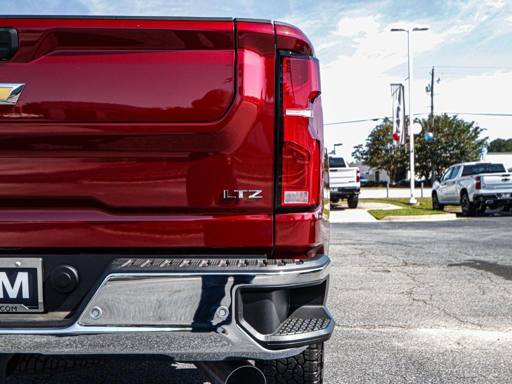 new 2025 Chevrolet Silverado 2500 car, priced at $75,635