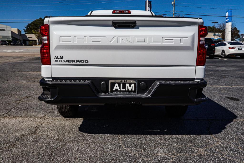 new 2025 Chevrolet Silverado 1500 car, priced at $33,817
