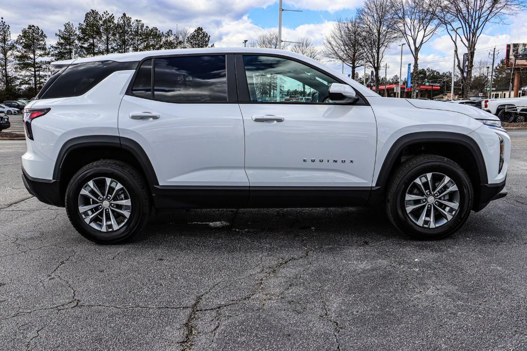 new 2025 Chevrolet Equinox car, priced at $27,595