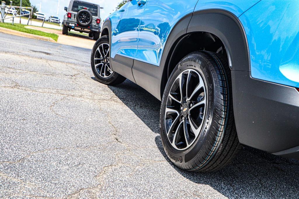 new 2026 Chevrolet TrailBlazer car, priced at $28,430