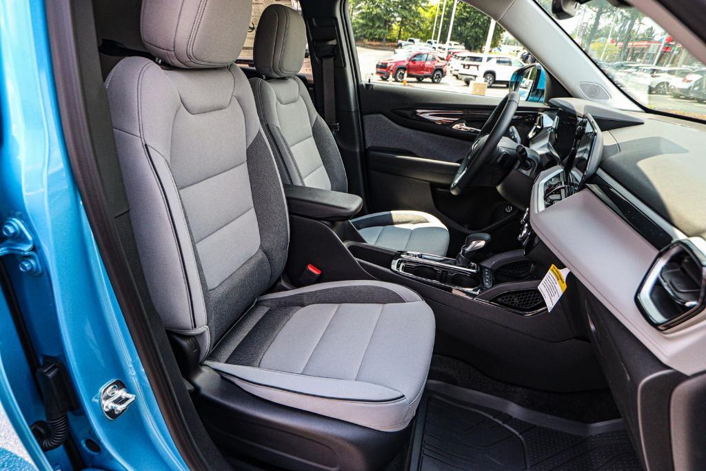 new 2026 Chevrolet TrailBlazer car, priced at $28,430
