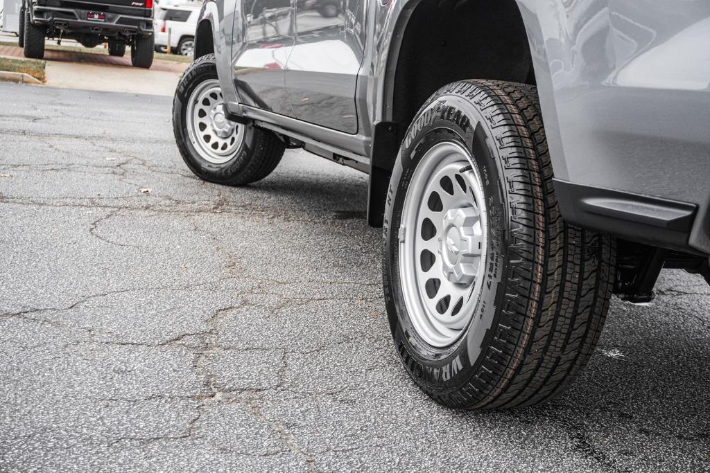 new 2026 Chevrolet Colorado car, priced at $32,653