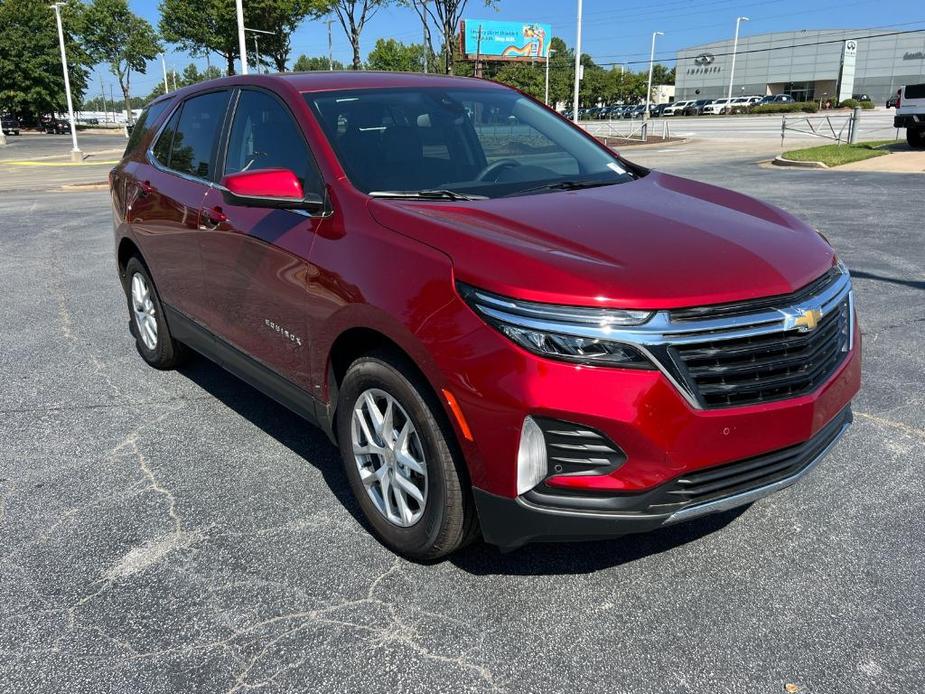 new 2024 Chevrolet Equinox car, priced at $27,740