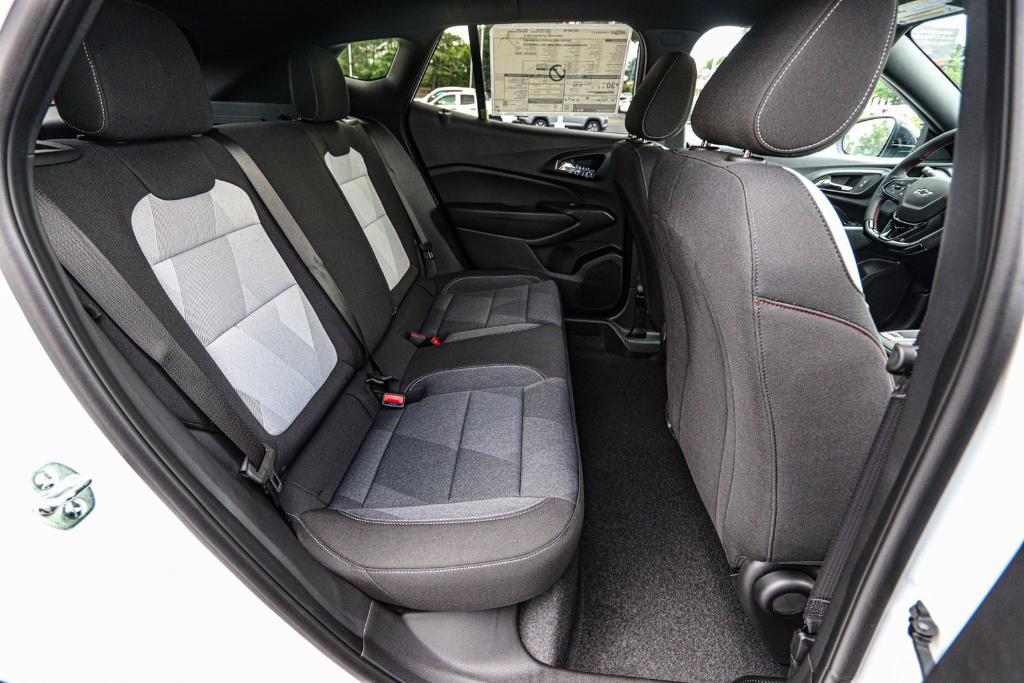 new 2025 Chevrolet Trax car, priced at $22,281