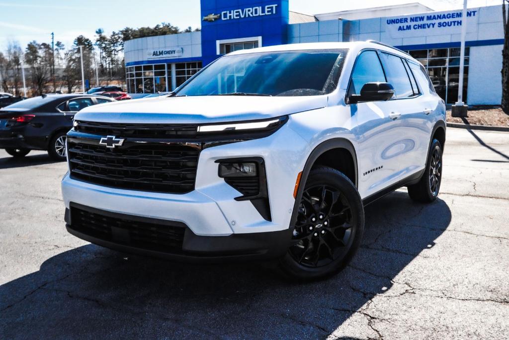 new 2025 Chevrolet Traverse car, priced at $48,990