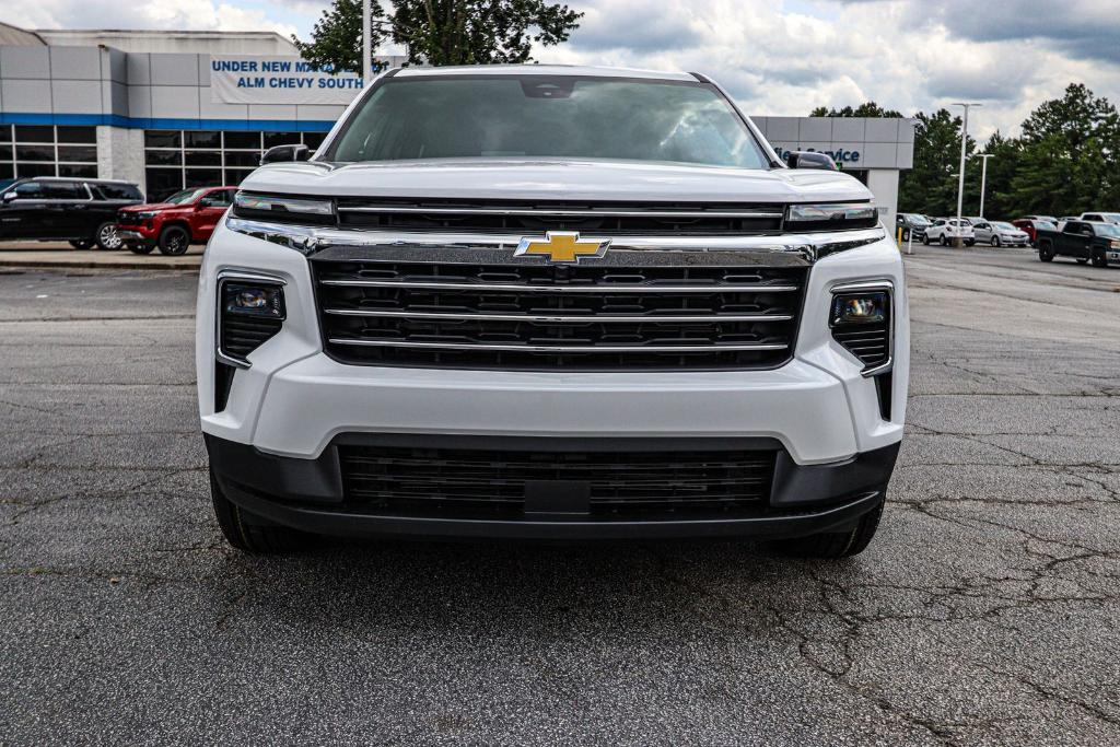 new 2025 Chevrolet Traverse car, priced at $42,392