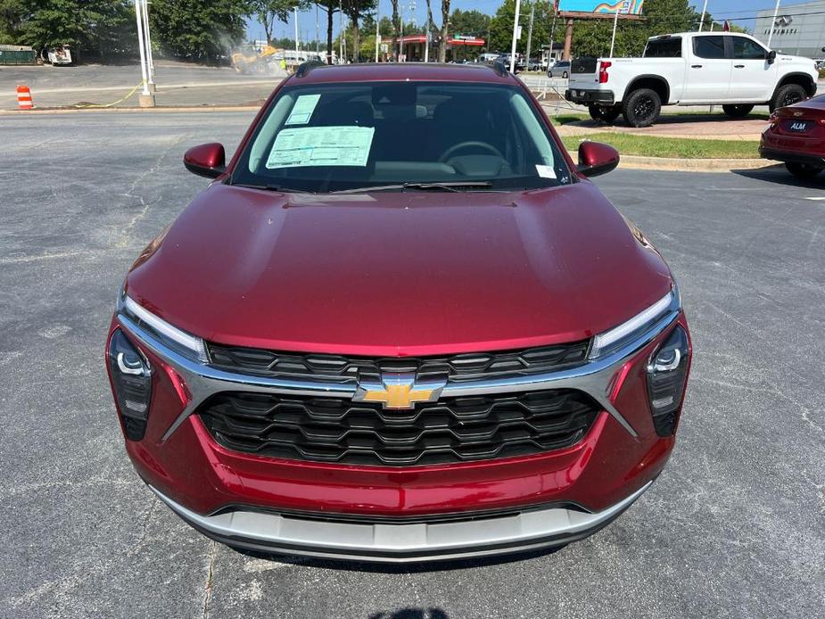 new 2025 Chevrolet Trax car, priced at $22,590