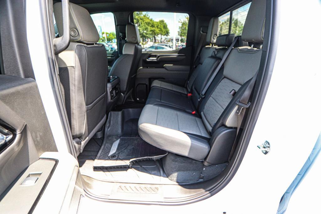 new 2025 Chevrolet Silverado 1500 car, priced at $69,505
