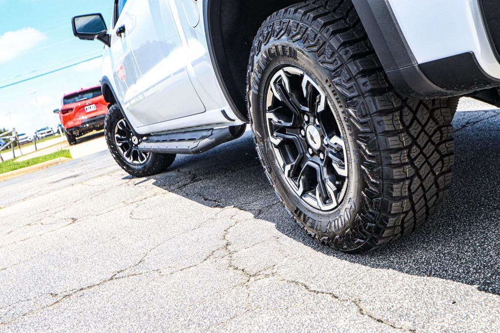 new 2025 Chevrolet Silverado 1500 car, priced at $69,505