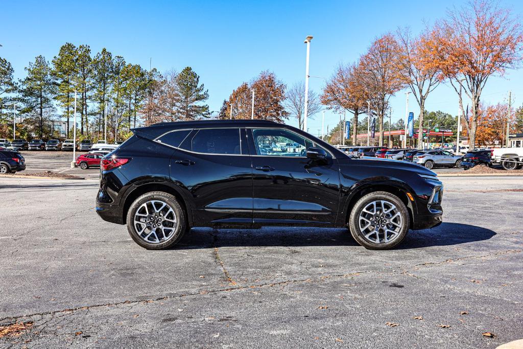 new 2025 Chevrolet Blazer car, priced at $40,543