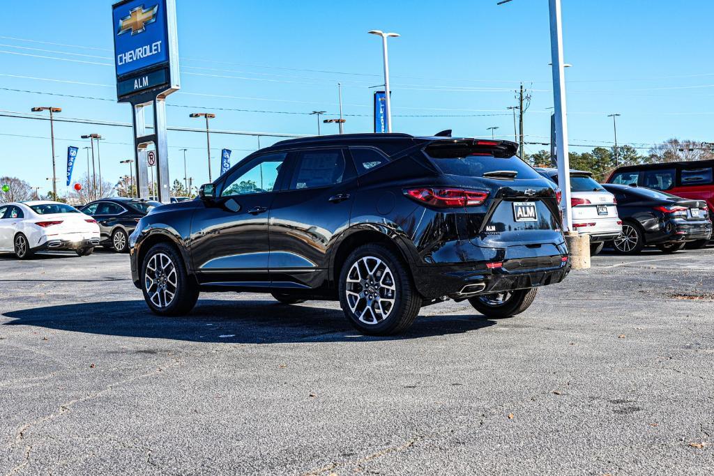 new 2025 Chevrolet Blazer car, priced at $40,543