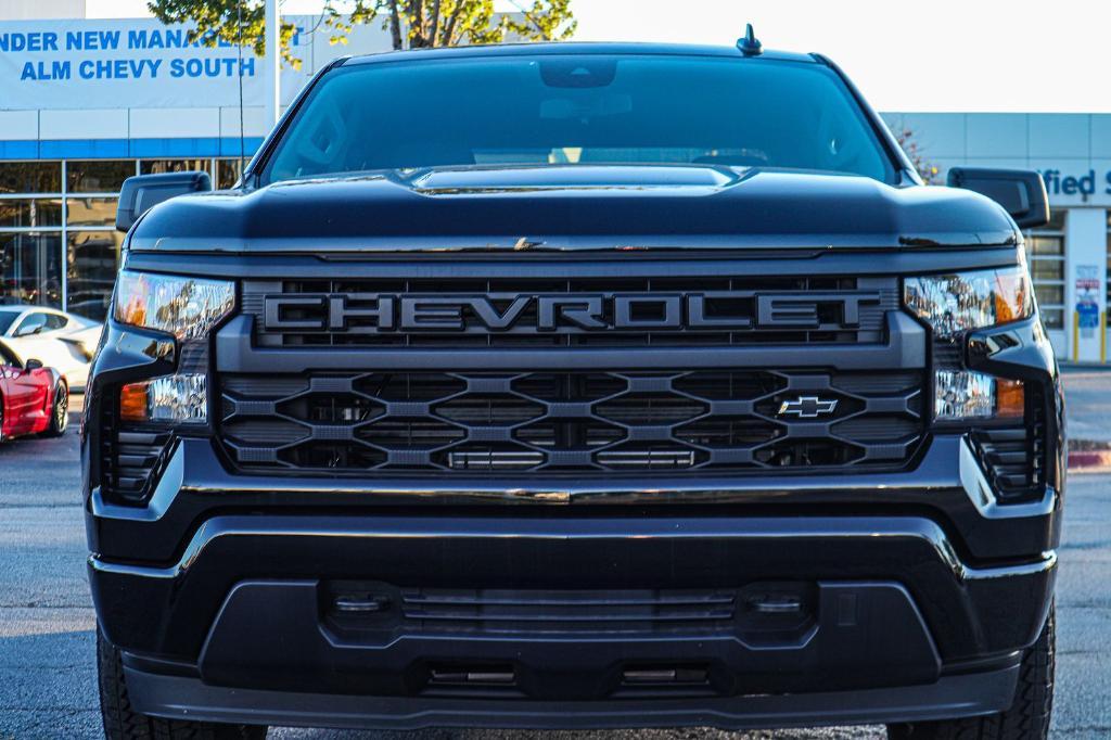 new 2025 Chevrolet Silverado 1500 car, priced at $45,395