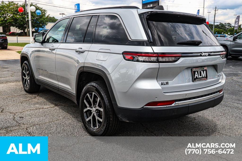 used 2024 Jeep Grand Cherokee car, priced at $34,720