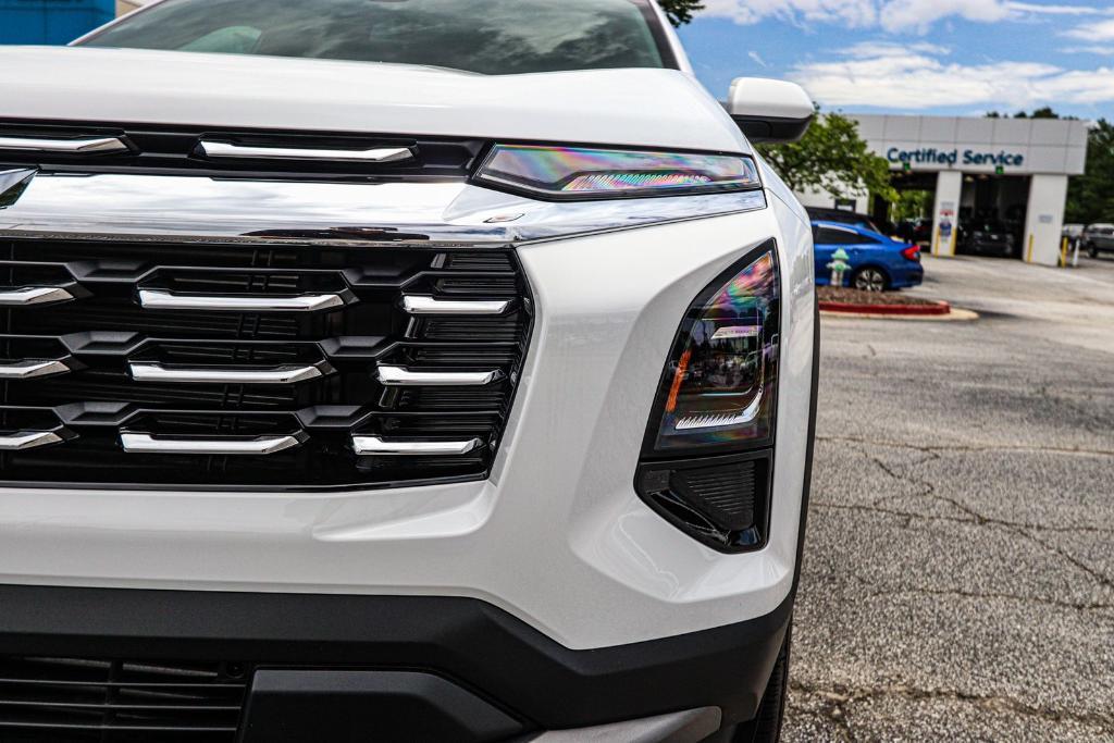 new 2026 Chevrolet Equinox car, priced at $30,245