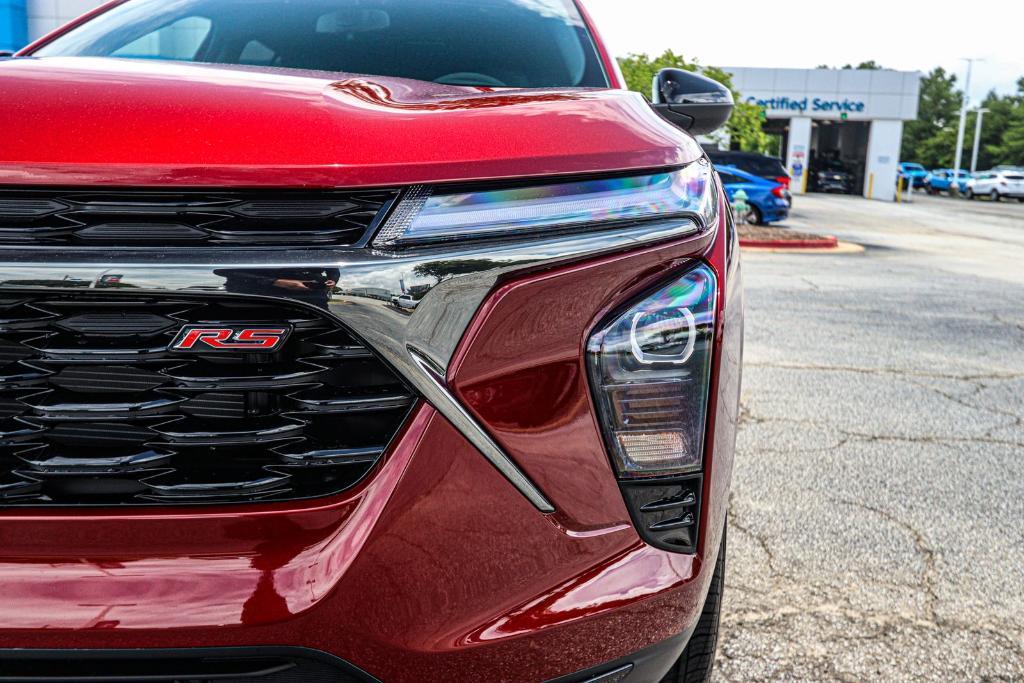 new 2025 Chevrolet Trax car, priced at $27,835