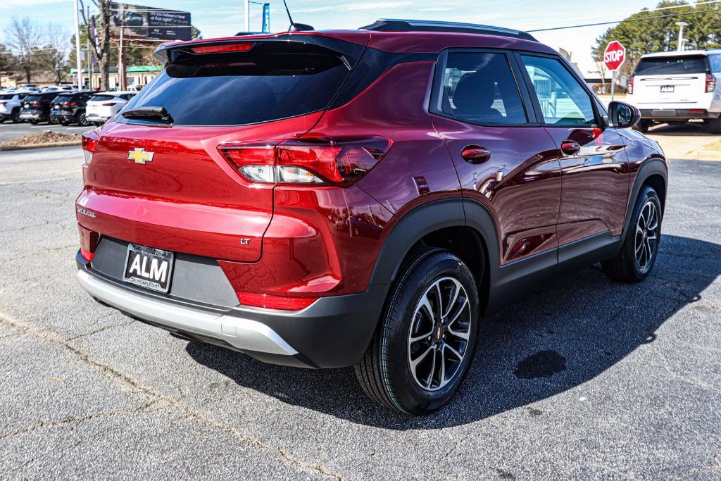 new 2025 Chevrolet TrailBlazer car, priced at $23,059