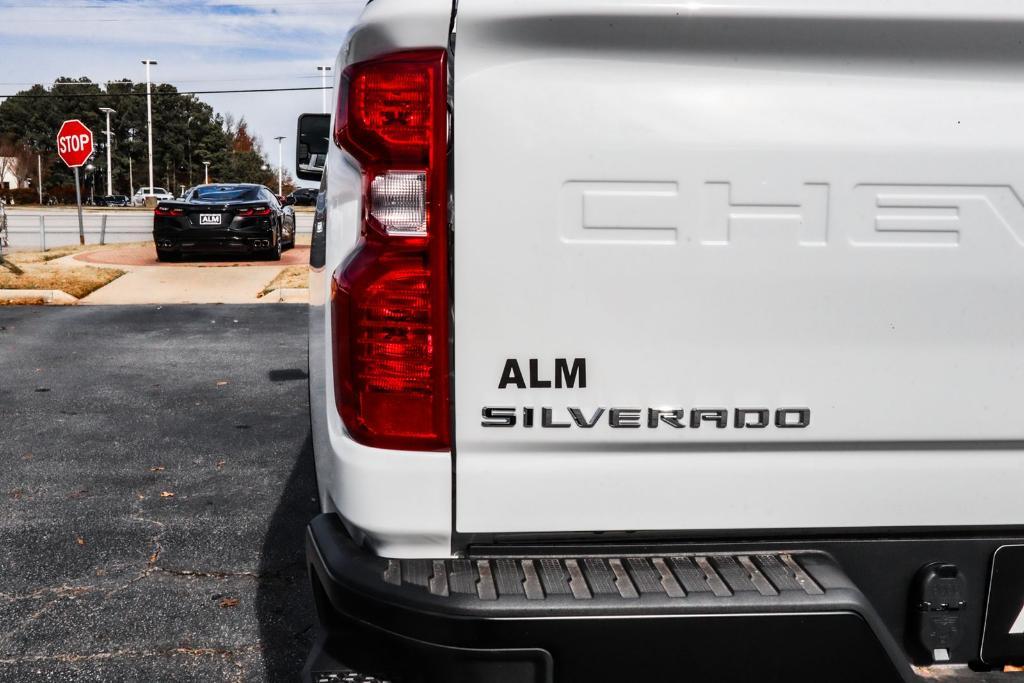 new 2025 Chevrolet Silverado 2500 car, priced at $46,022