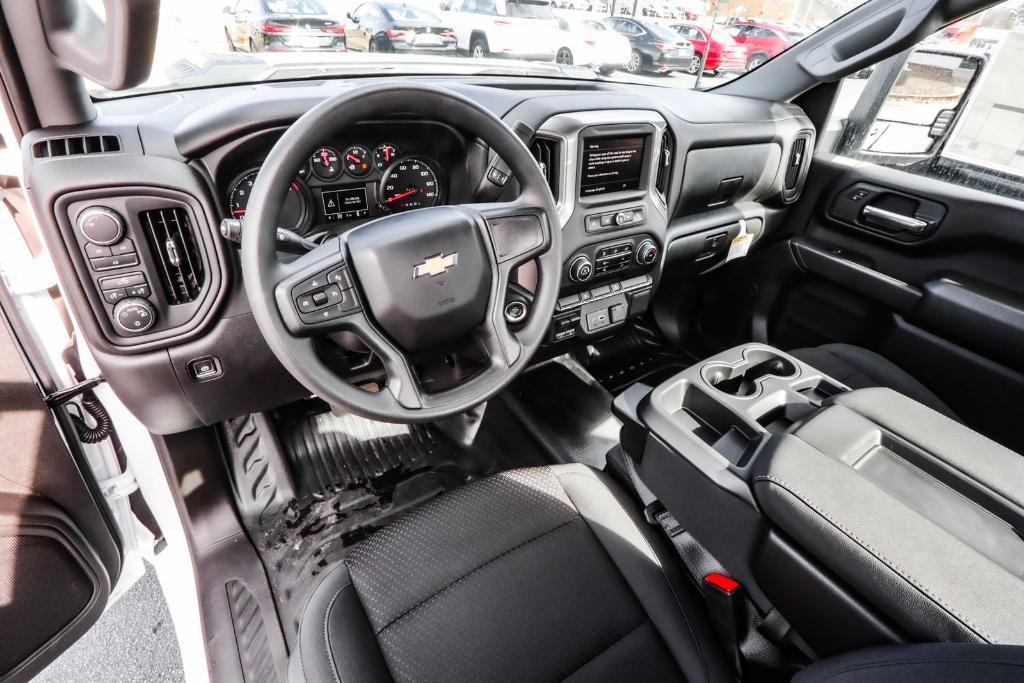 new 2025 Chevrolet Silverado 2500 car, priced at $46,022