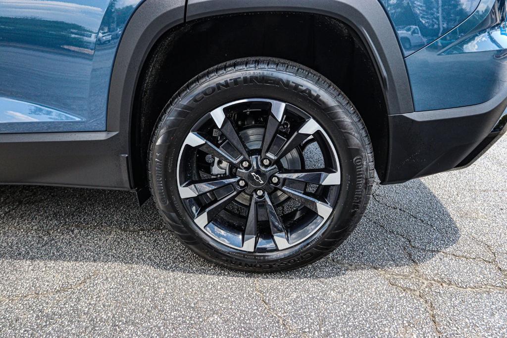 new 2026 Chevrolet Equinox car, priced at $34,660