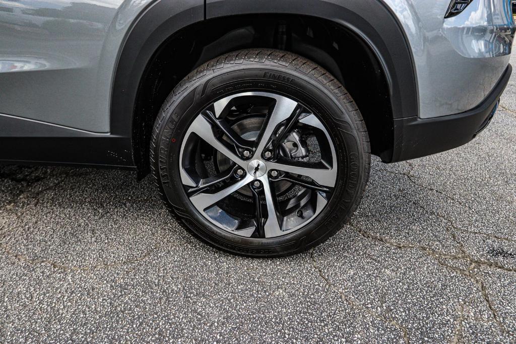 new 2025 Chevrolet Trax car, priced at $23,021