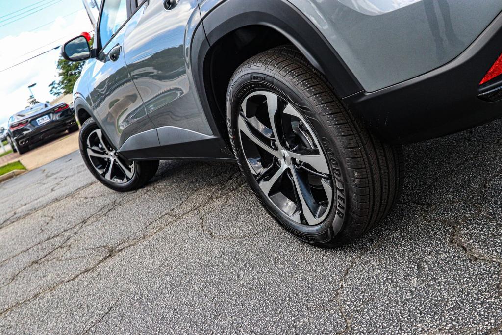 new 2025 Chevrolet Trax car, priced at $23,021