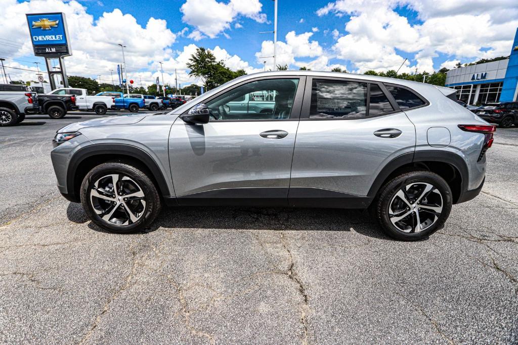 new 2025 Chevrolet Trax car, priced at $23,021