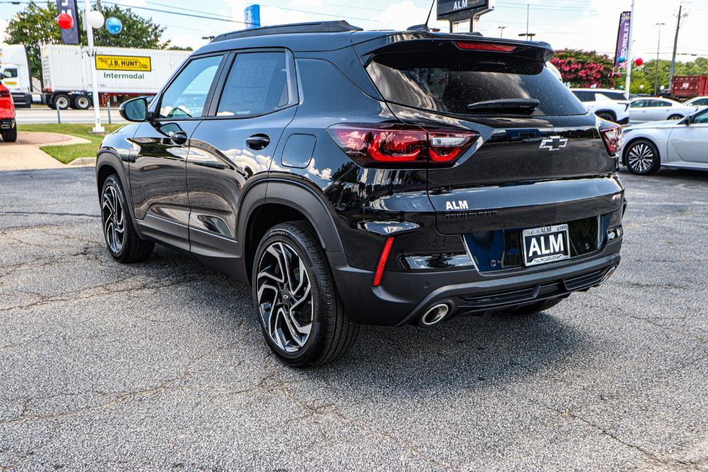 new 2026 Chevrolet TrailBlazer car, priced at $28,350