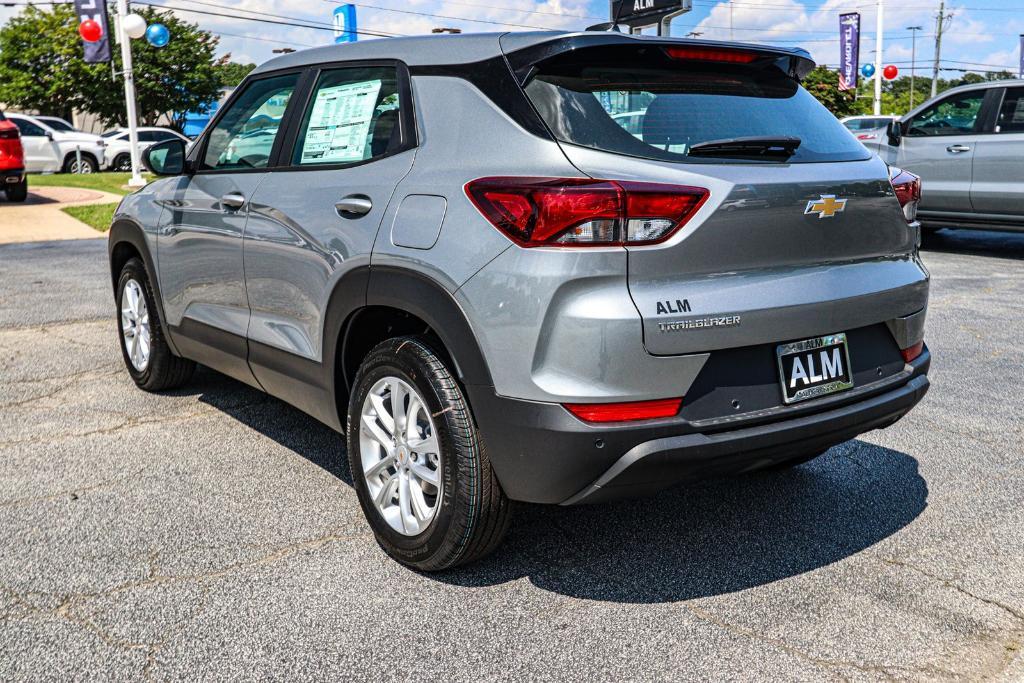 new 2026 Chevrolet TrailBlazer car, priced at $25,645