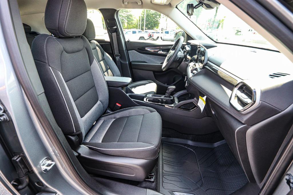 new 2026 Chevrolet TrailBlazer car, priced at $25,645
