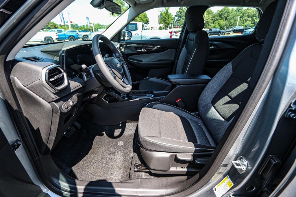 new 2026 Chevrolet TrailBlazer car, priced at $25,645
