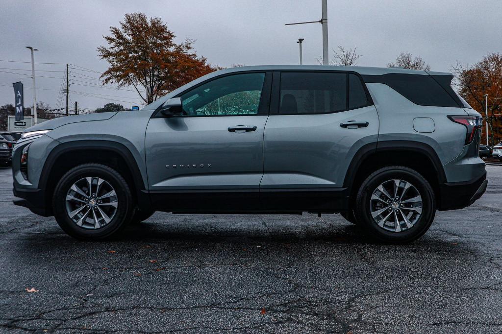 new 2025 Chevrolet Equinox car, priced at $30,572