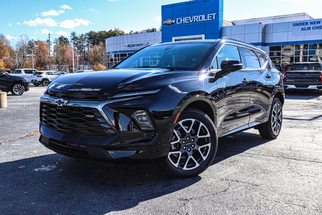 new 2025 Chevrolet Blazer car, priced at $40,543